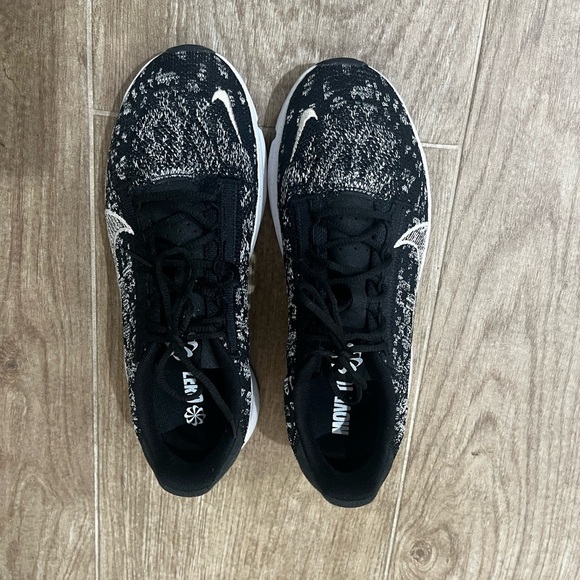 NIKE SuperRep GO 3 Flyknit Next Nature Shoe - Picture 4 of 8